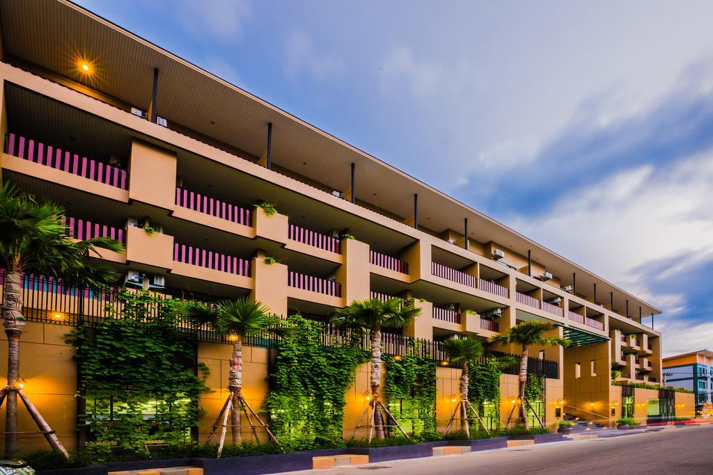 Lani Chiang Mai Hotel Luaran gambar